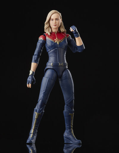 FIGURA DE MARVEL LEGENDS SERIES CAPITANA MARVEL